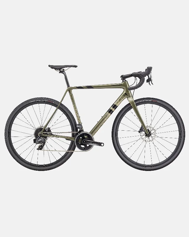 Bicycle commuter bike-Cannondale SuperX Mantis 2020