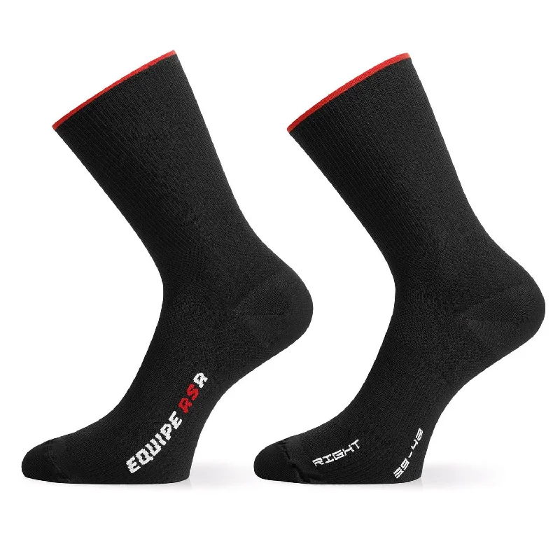 cycling clothing for sprinters-Calze Assos RSR - Nero rosso