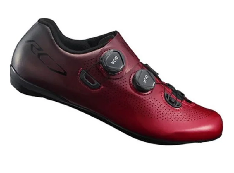 cycling clothing for young riders-Shimano RC701 Road Shoe - SMU - Red