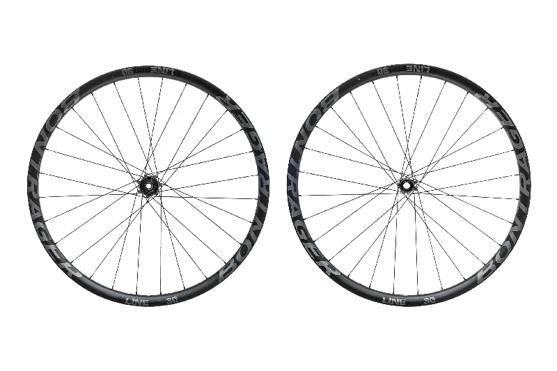 Bontrager Line Pro 30 Carbon Tubeless 29" Wheelset