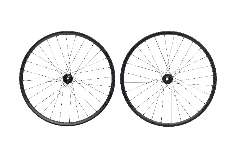 Bontrager Kovee Elite 23 Carbon Tubeless 29" Wheelset